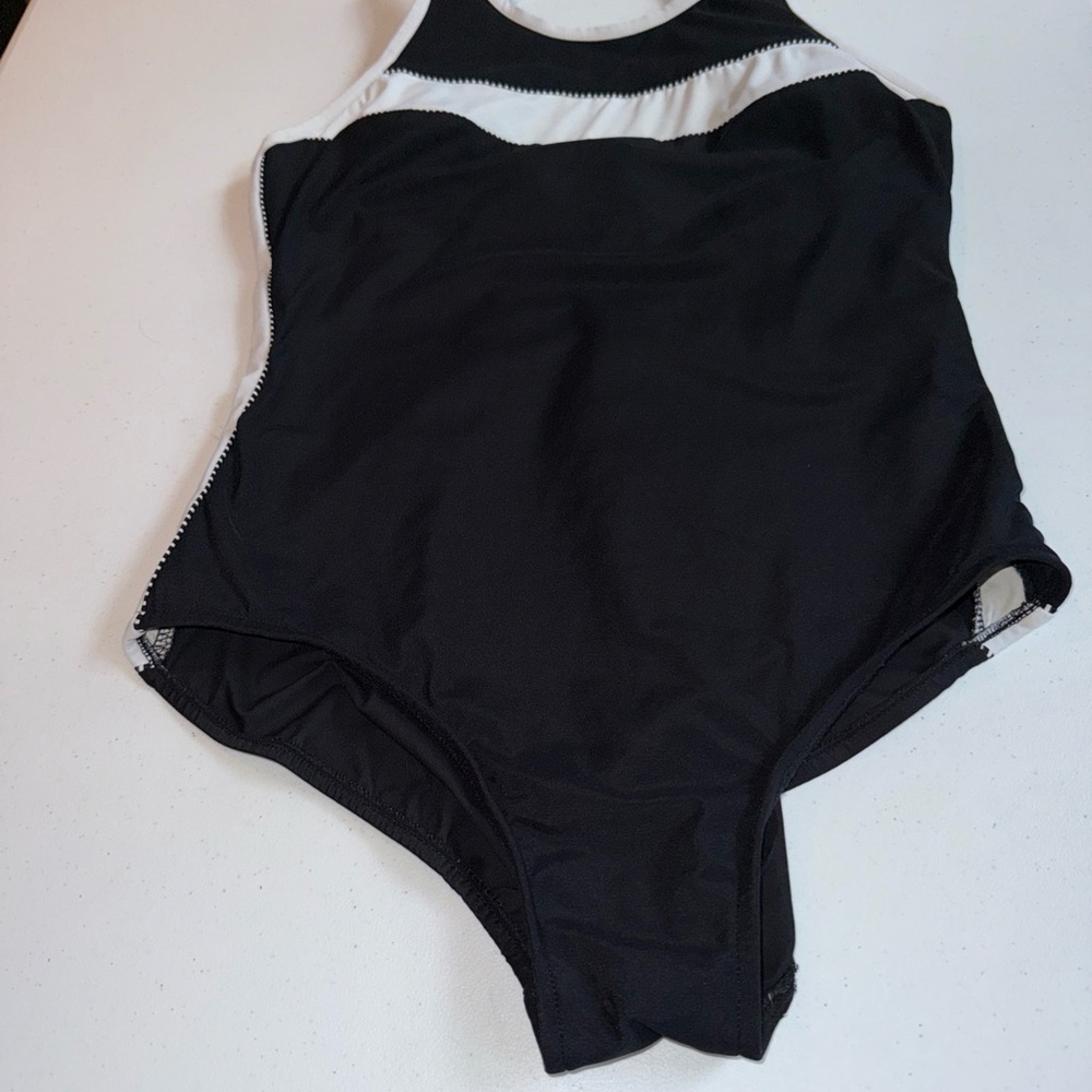 MIRACLESUIT  Plus Size Vintage  One Piece swimsuit‎  US 18W black With White